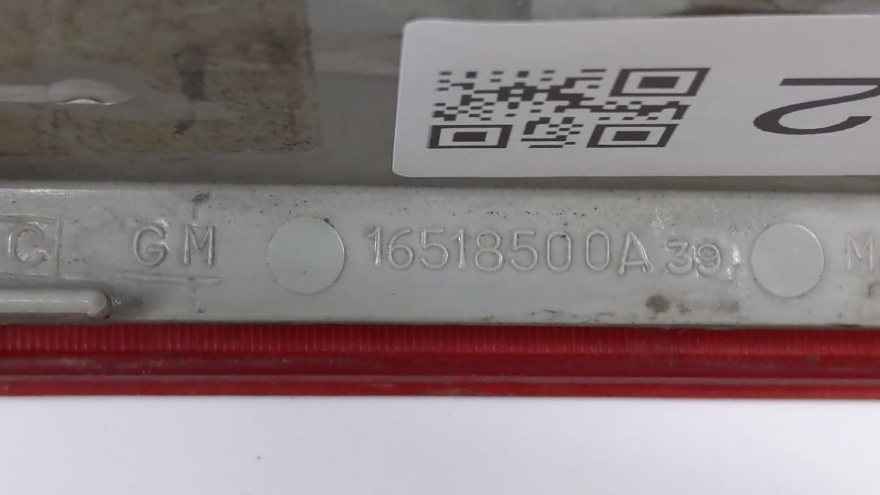 2000 Gmc S15 Tail Light Assembly Passenger Right OEM P/N:15113500 16518500 Fits OEM Used Auto Parts - Oemusedautoparts1.com