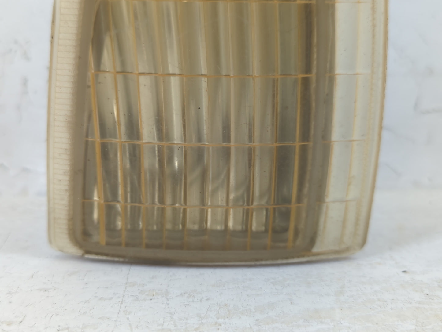 1995-2005 Gmc Safari Passenger Right Oem Head Light Headlight Lamp - Oemusedautoparts1.com