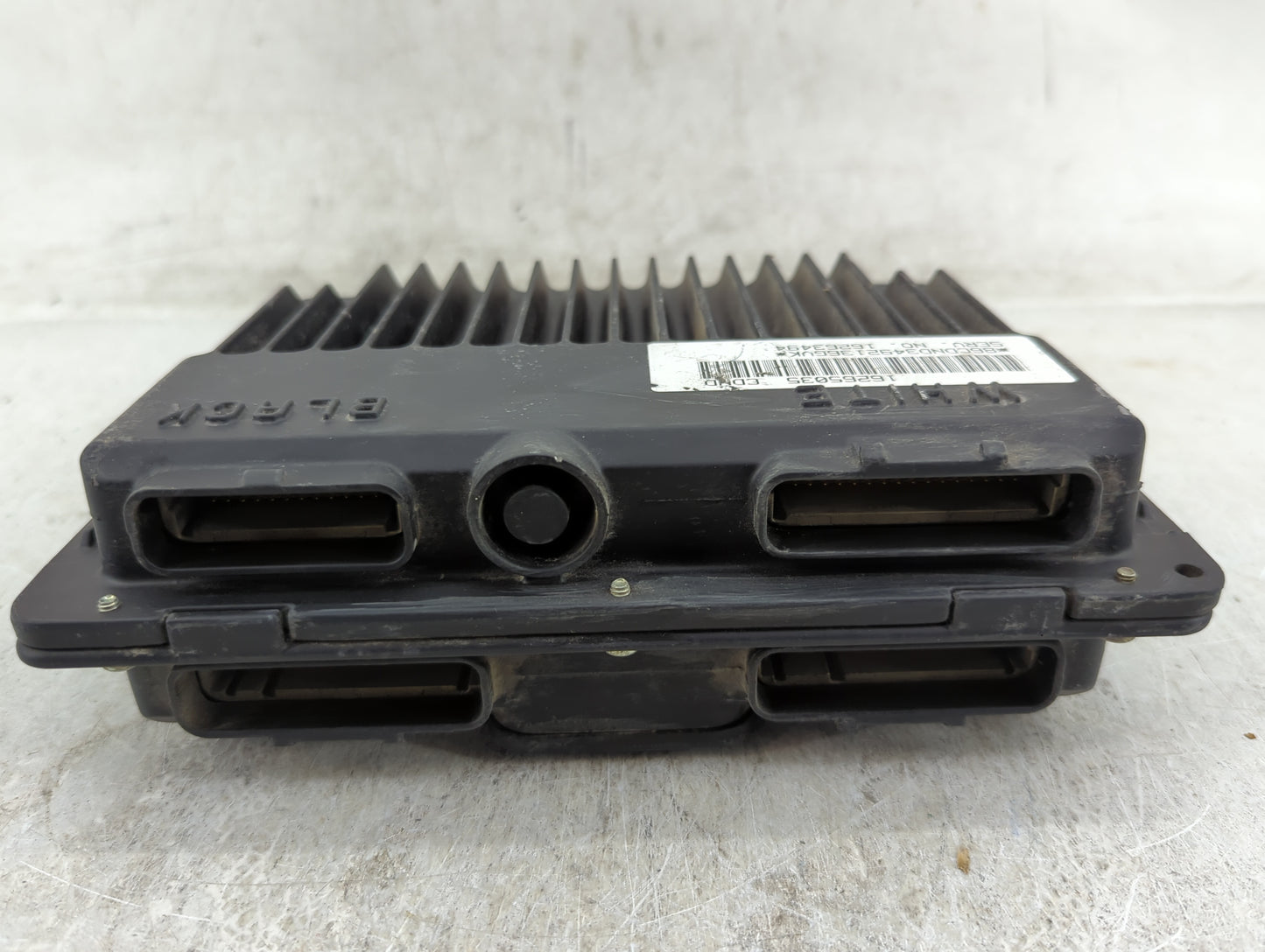 2000 Gmc Sier15 PCM Engine Control Computer ECU ECM PCU OEM P/N:16265035 Fits Fits 1998 1999 2001 2002 OEM Used Auto Parts -