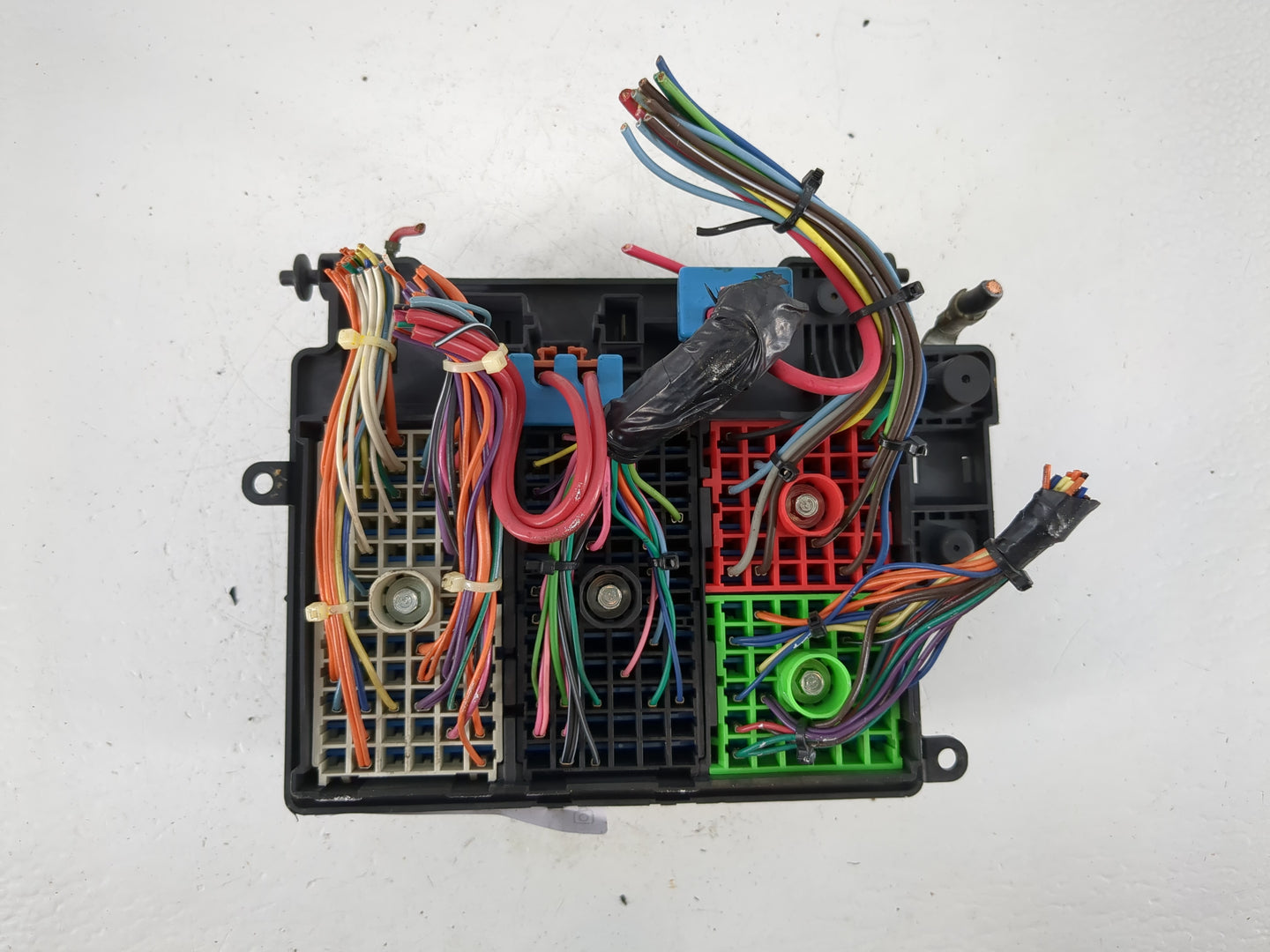 2000-2002 Gmc Sierra 1500 Fusebox Fuse Box Panel Relay Module P/N:15328806 Fits Fits 2000 2001 2002 OEM Used Auto Parts - Oe