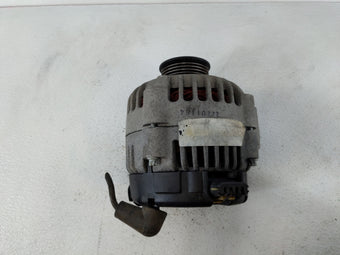 compare product 2000-2002 Gmc Sierra 1500 Alternator Replacement Generator Charging Assembly Engine OEM P/N:22201164 Fits OEM Used Auto Parts