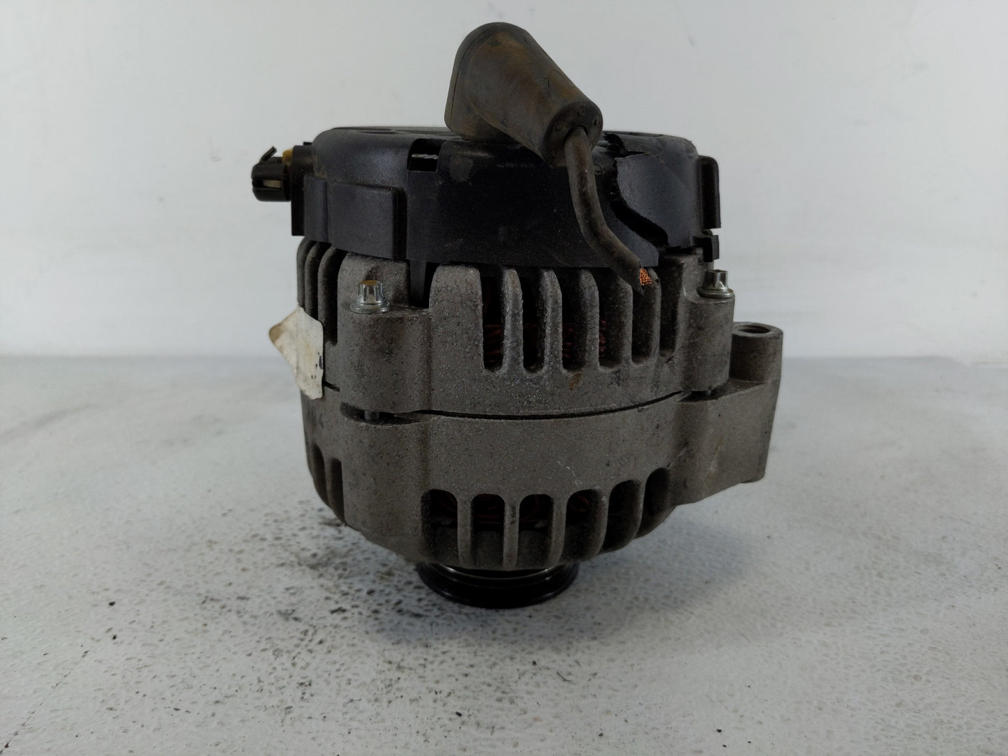 2000-2002 Gmc Sierra 1500 Alternator Replacement Generator Charging Assembly Engine OEM P/N:22201164 Fits OEM Used Auto Part