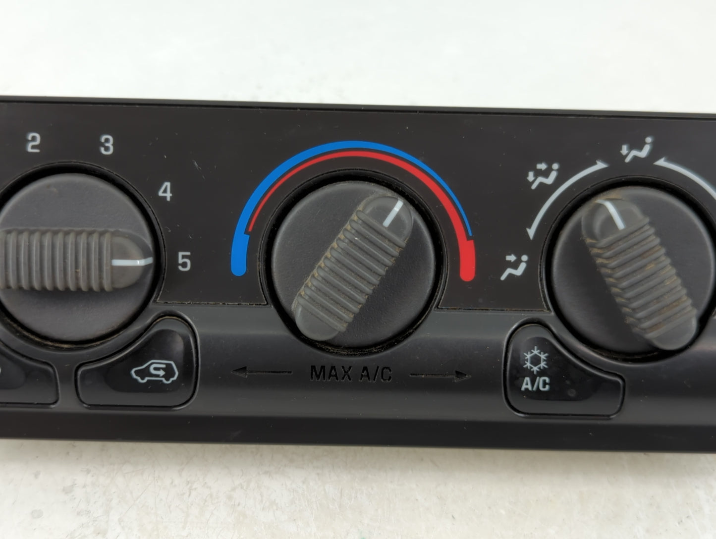 1999-2002 Gmc Sierra 1500 Climate Control Module Temperature AC/Heater Replacement P/N:15753264 Fits Fits 1999 2000 2001 200