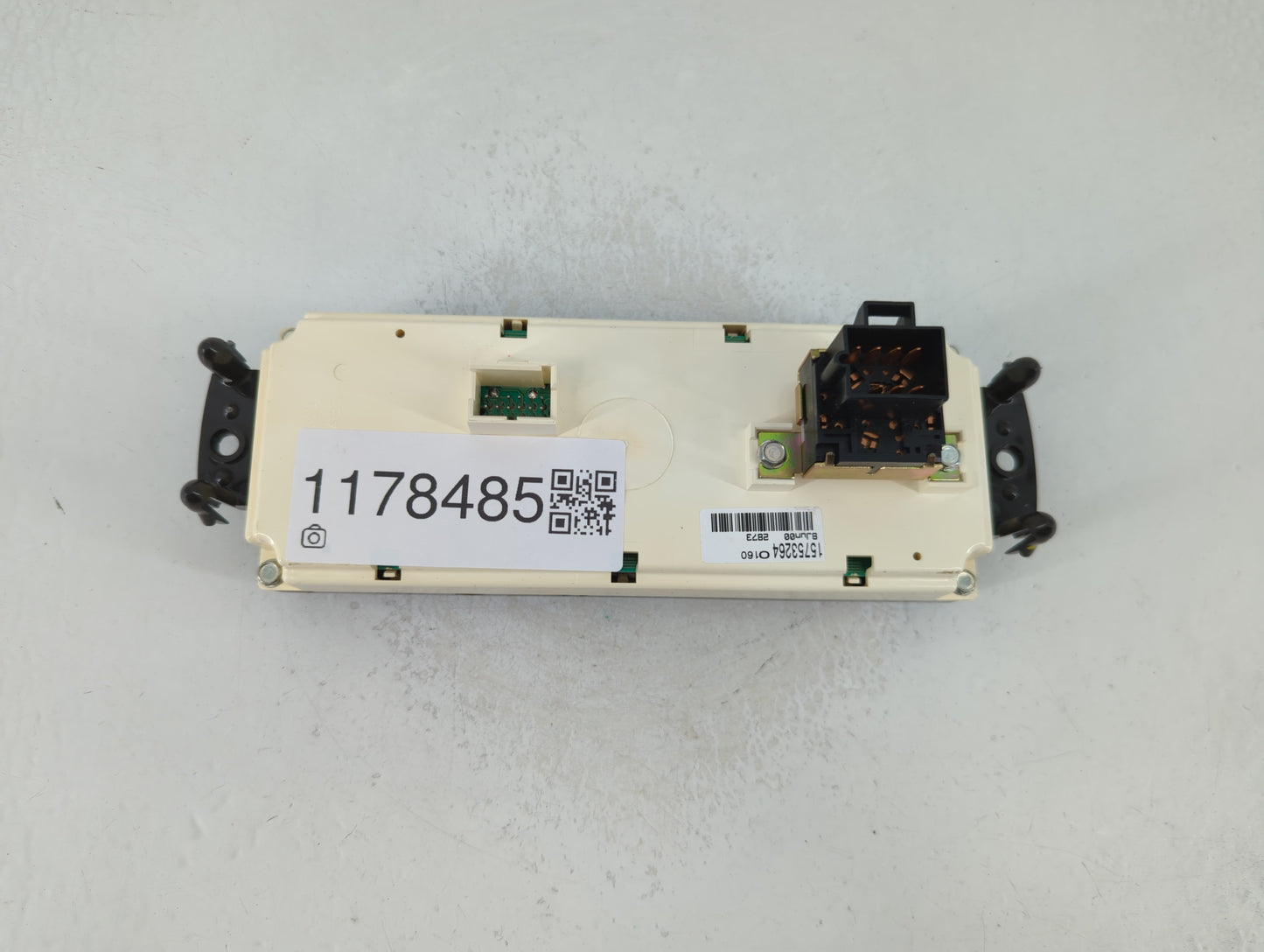 1999-2002 Gmc Sierra 1500 Climate Control Module Temperature AC/Heater Replacement P/N:15753264 Fits Fits 1999 2000 2001 200