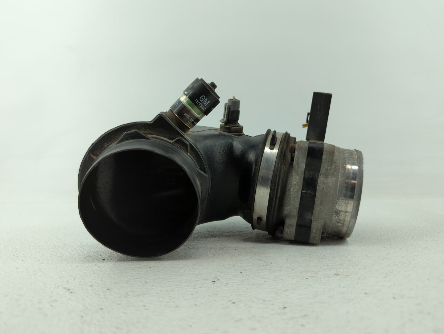 2000 Gmc Sierra 1500 Air Cleaner Intake Duct Hose Tube - Oemusedautoparts1.com
