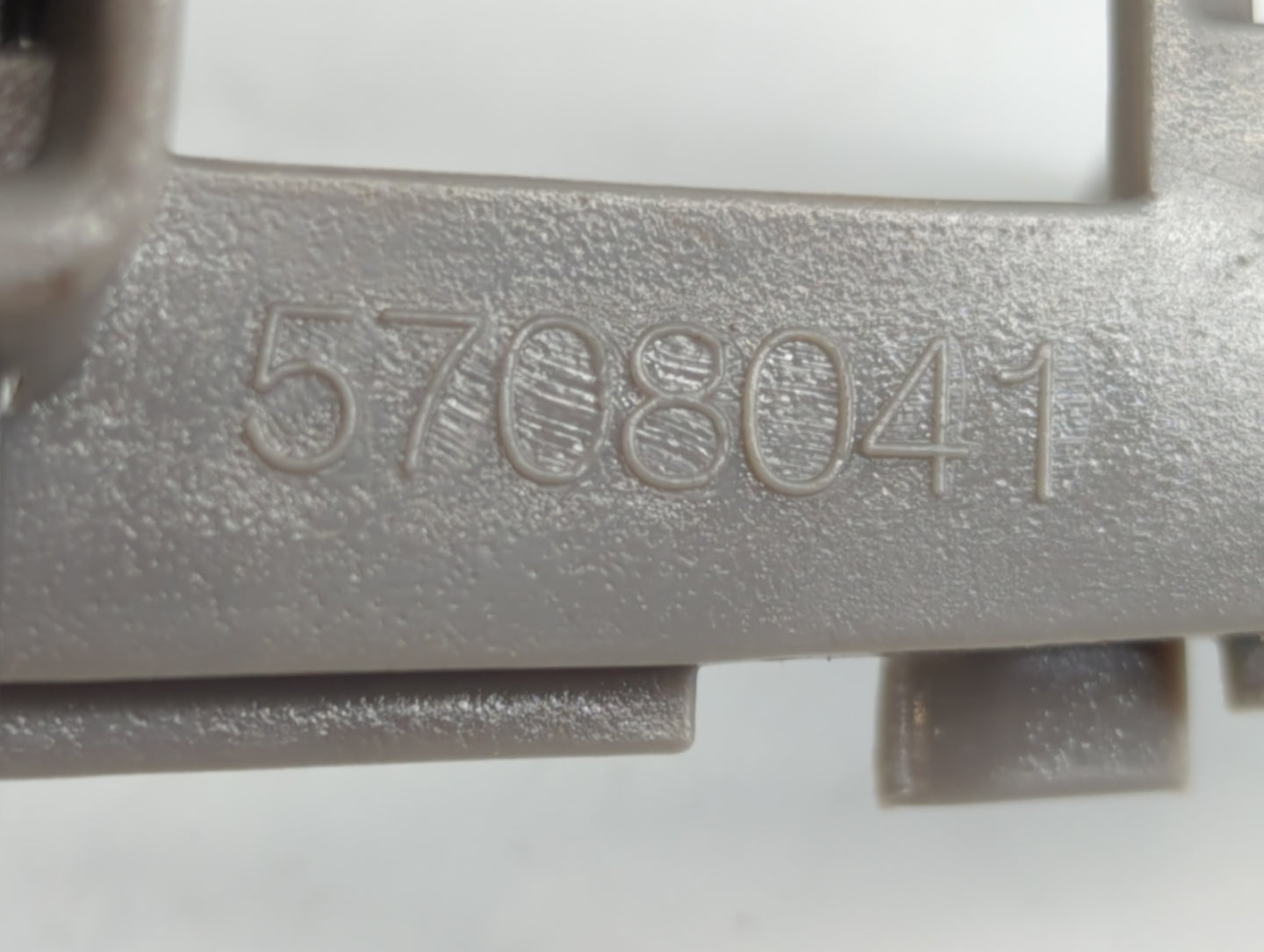 2000 Gmc Sierra 1500 Drivers Side Inside Front Door Handle Oem - Oemusedautoparts1.com