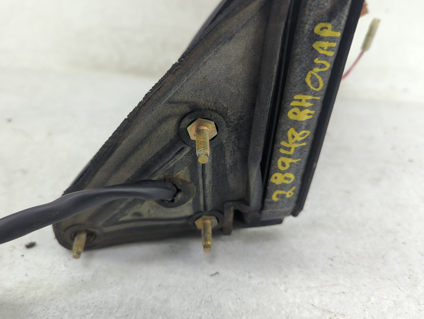 1998-2000 Gmc Yukon Passenger Side View Mirror - Right Door Mirror OEM Used - Oemusedautoparts1.com