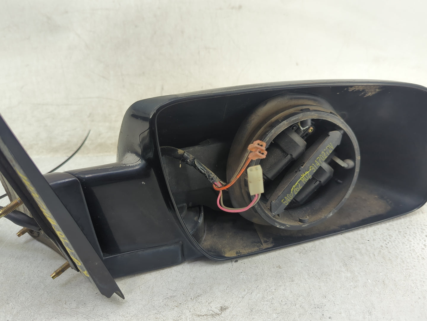 1998-2000 Gmc Yukon Passenger Side View Mirror - Right Door Mirror OEM Used - Oemusedautoparts1.com