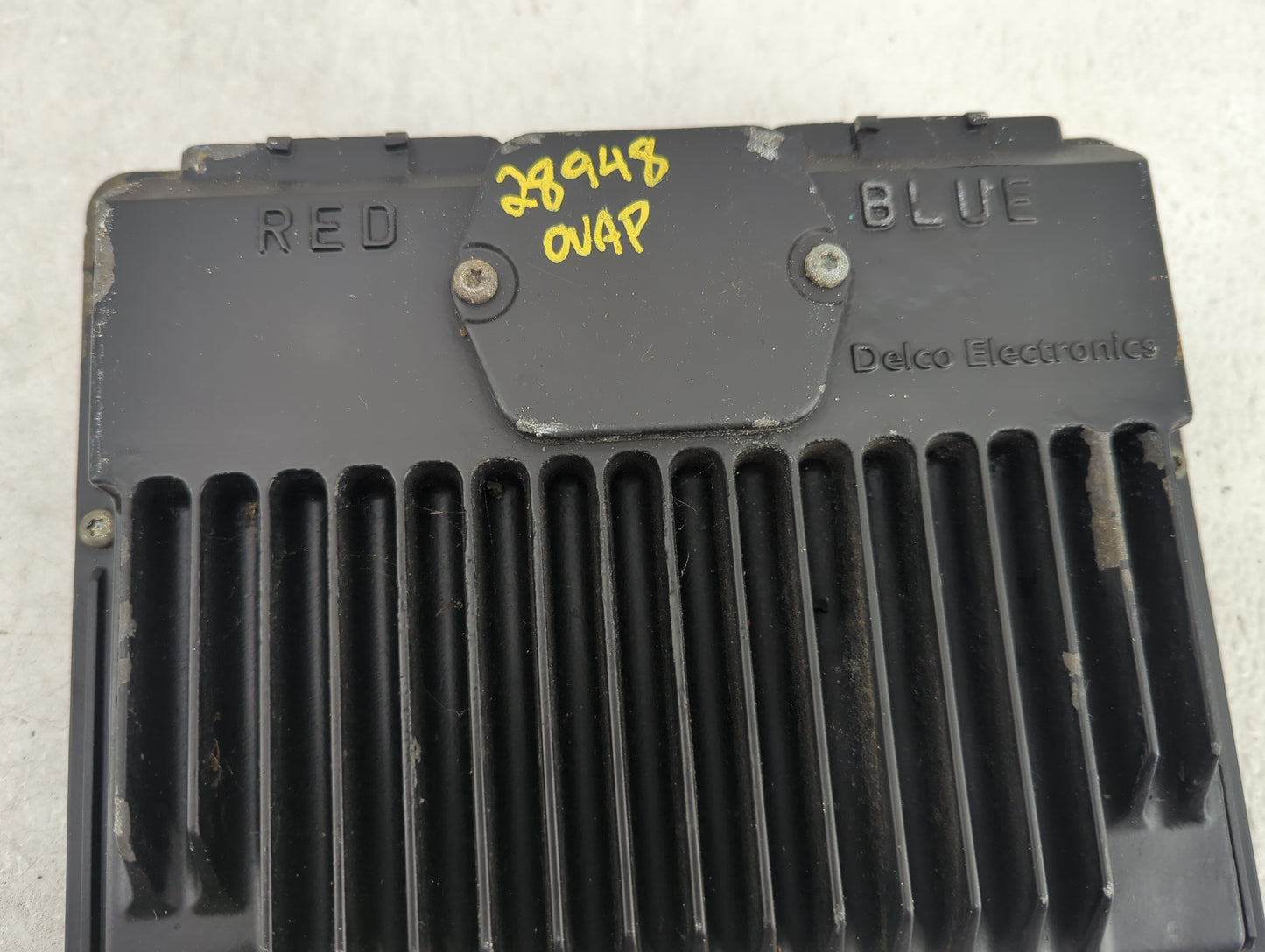 1999-2000 Gmc Yukon PCM Engine Control Computer ECU ECM PCU OEM P/N:16265055 16263494 Fits Fits 1998 1999 2000 2001 2002 OEM