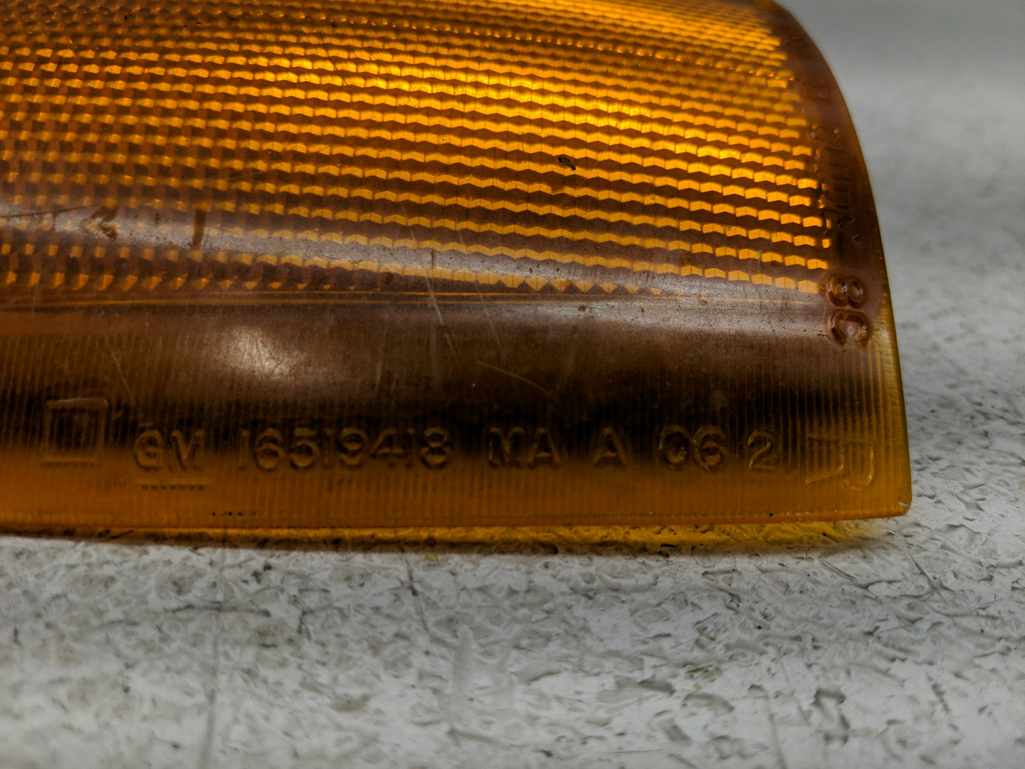 1994-2000 Gmc Yukon Passenger Right Oem Front Light Lamp - Oemusedautoparts1.com