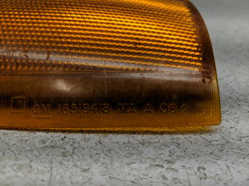 1994-2000 Gmc Yukon Passenger Right Oem Front Light Lamp - Oemusedautoparts1.com