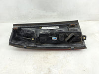 1992-2000 Gmc Yukon Tail Light Assembly Passenger Right OEM P/N:16506350 Fits Fits 1992 1993 1994 1995 1996 1997 1998 1999 2