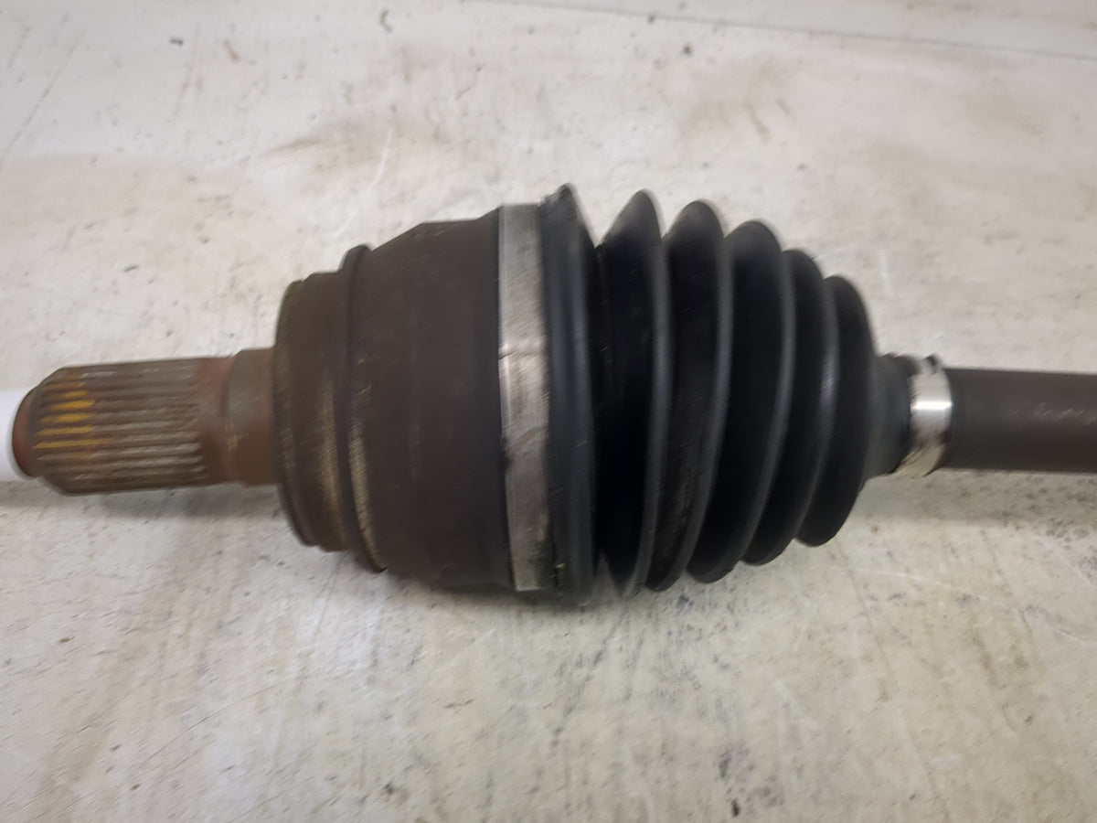 2000-2006 Gmc Yukon Axle Shaft Front Passenger Cv C/v 1520260 - Oemusedautoparts1.com