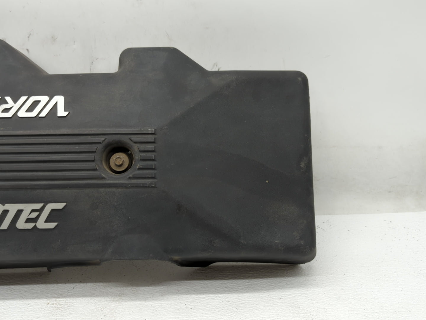 2000 Gmc Yukon Xl 1500 Engine Cover - Oemusedautoparts1.com