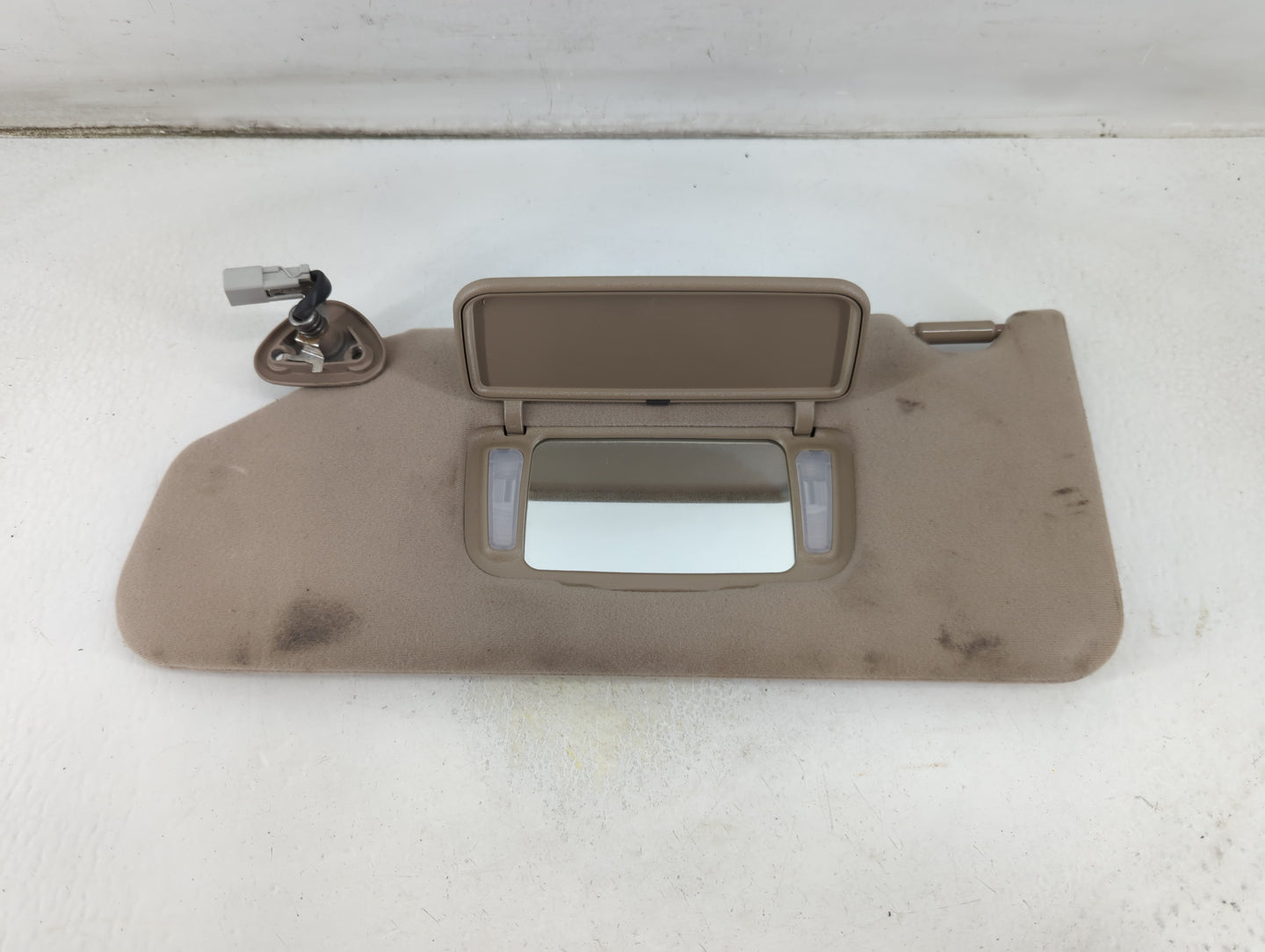1998-2002 Honda Accord Sun Visor Shade Replacement Driver Left Mirror Fits Fits 1998 1999 2000 2001 2002 OEM Used Auto Parts