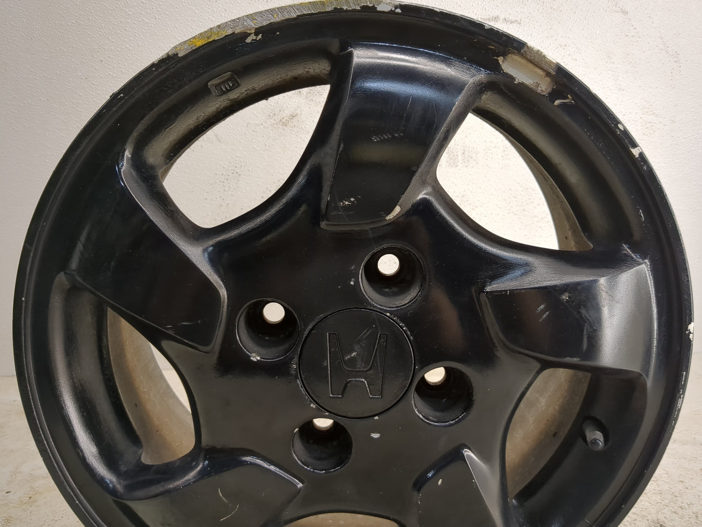 1998-2000 Honda Accord Oem Wheel Rim Black - Oemusedautoparts1.com