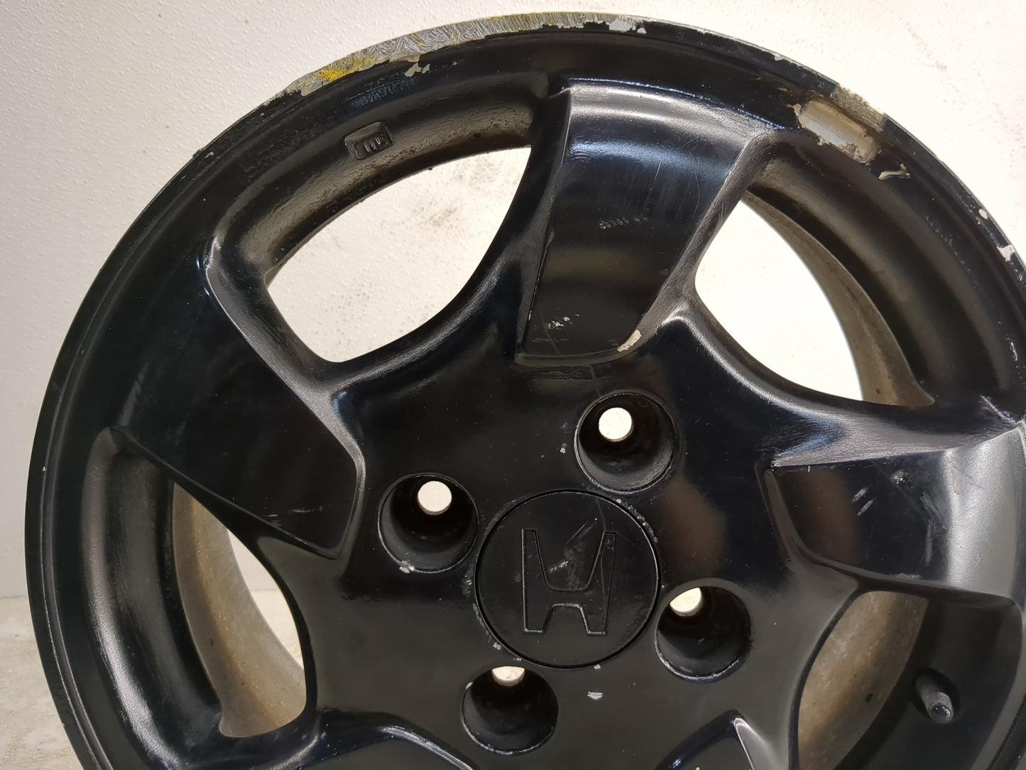 1998-2000 Honda Accord Oem Wheel Rim Black - Oemusedautoparts1.com