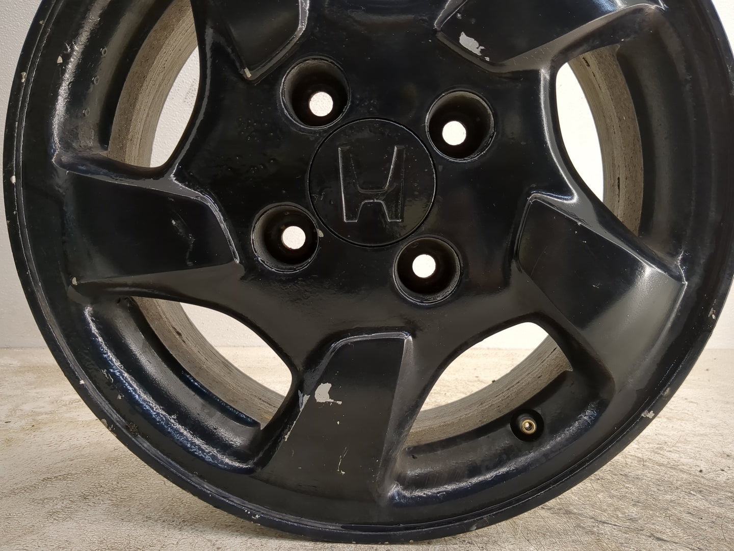 1998-2000 Honda Accord Oem Wheel Rim Black - Oemusedautoparts1.com