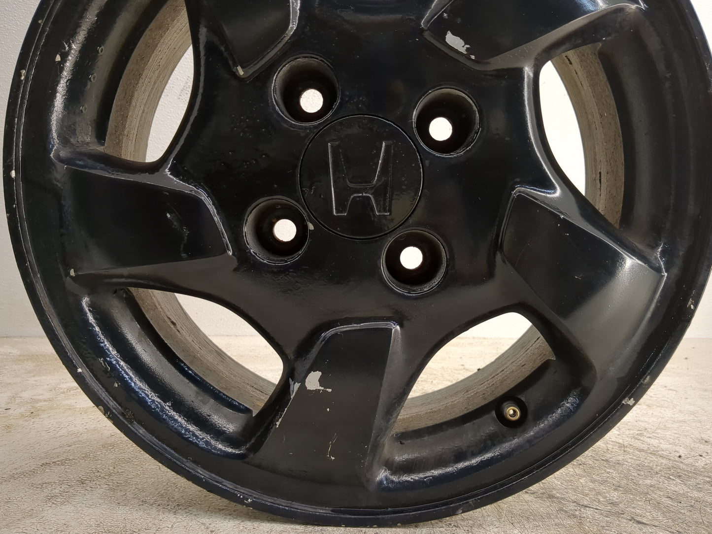 1998-2000 Honda Accord Oem Wheel Rim Black - Oemusedautoparts1.com