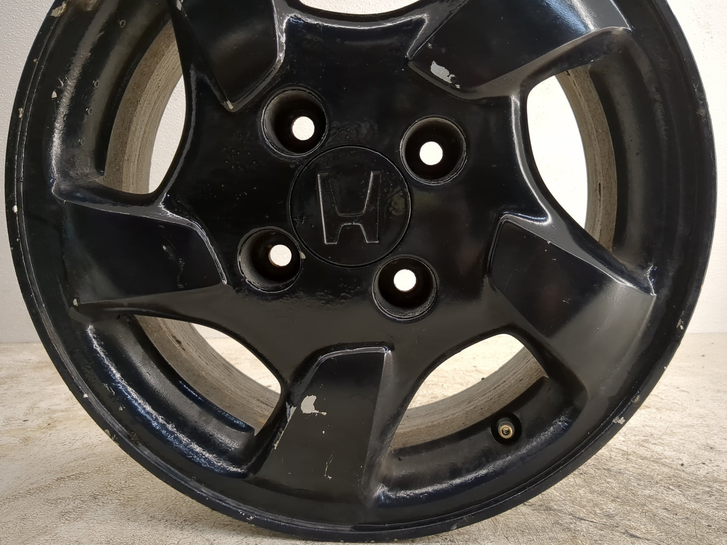 1998-2000 Honda Accord Oem Wheel Rim Black - Oemusedautoparts1.com