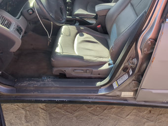 compare product 2000-2002 Honda Accord Driver Front Seat Oem 1191816
