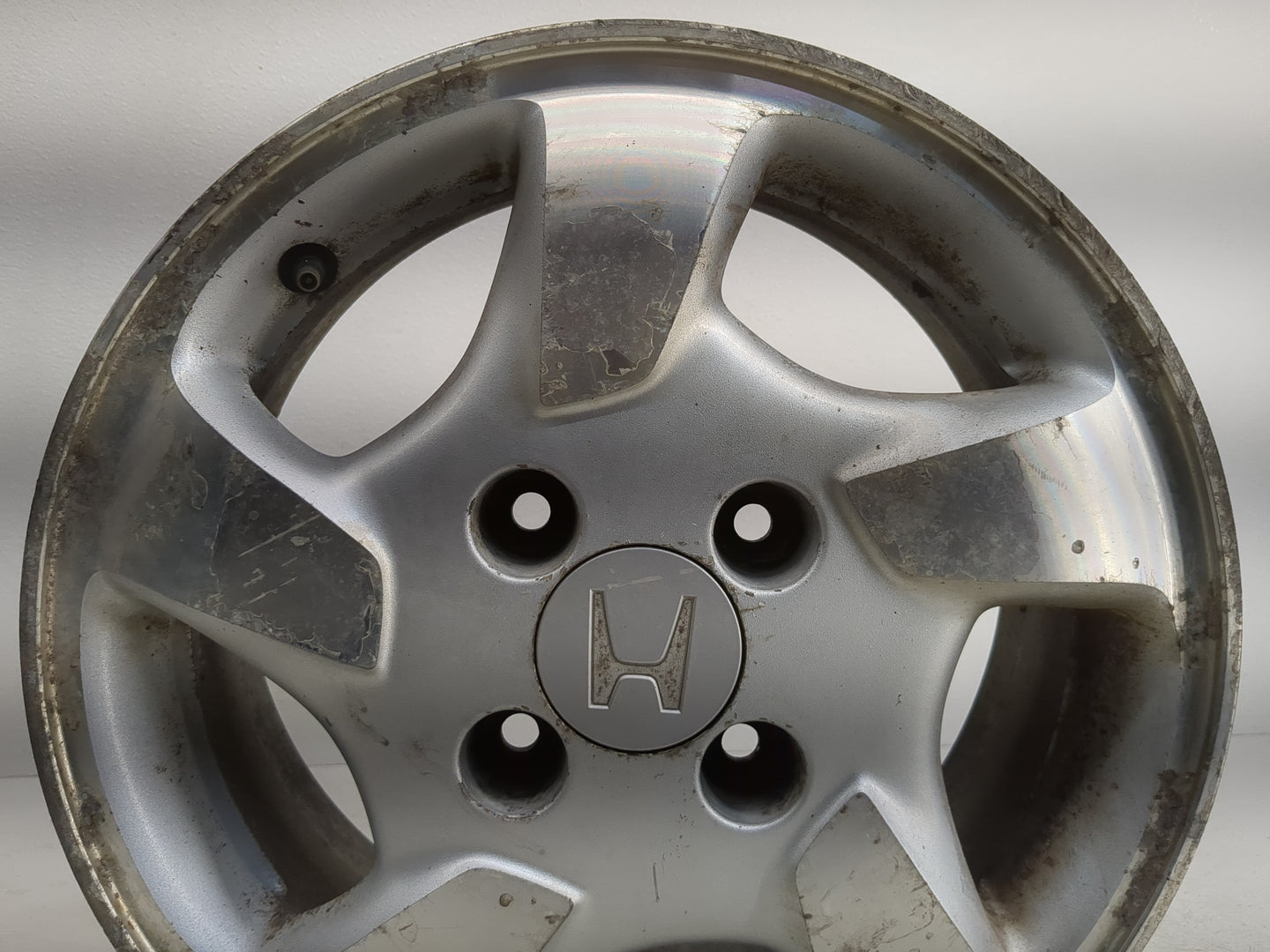 1998-2000 Honda Accord Oem Wheel Rim 1224342 - Oemusedautoparts1.com