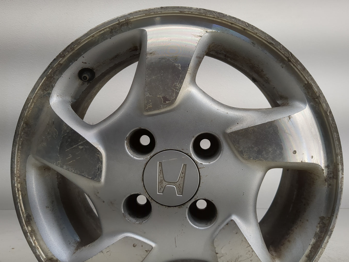 1998-2000 Honda Accord Oem Wheel Rim 1224342 - Oemusedautoparts1.com