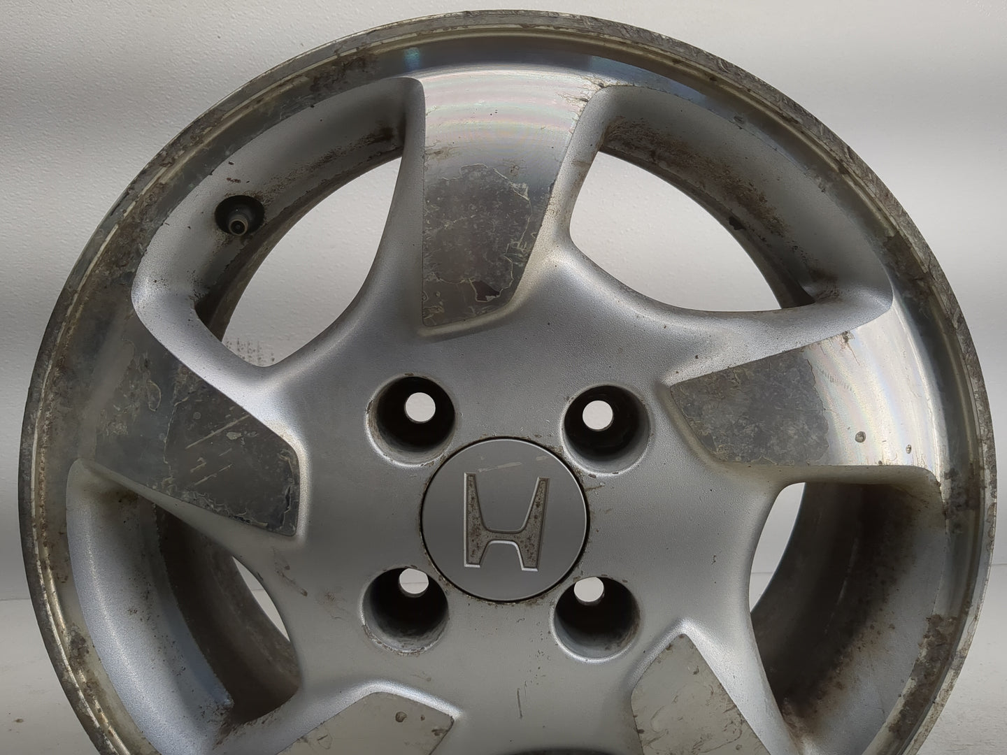 1998-2000 Honda Accord Oem Wheel Rim 1224342 - Oemusedautoparts1.com