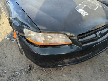 1998-2000 Honda Accord Passenger Right Oem Head Light Headlight Lamp - Oemusedautoparts1.com