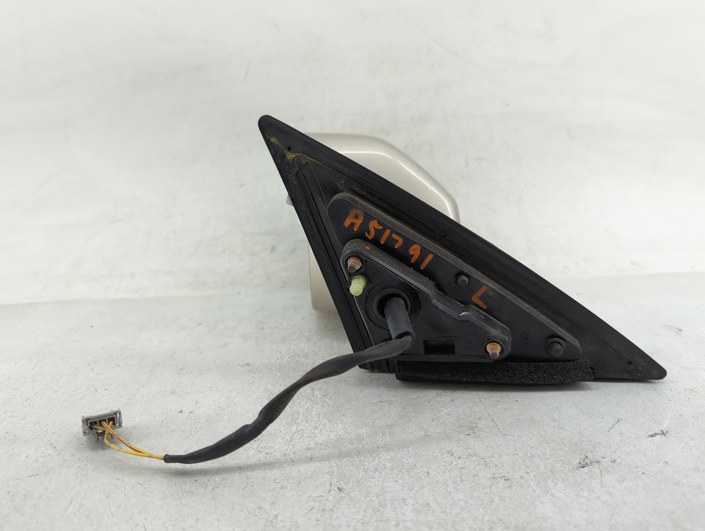 1999-2002 Honda Accord Driver Side View Mirror - Left Door Mirror OEM Used - Oemusedautoparts1.com