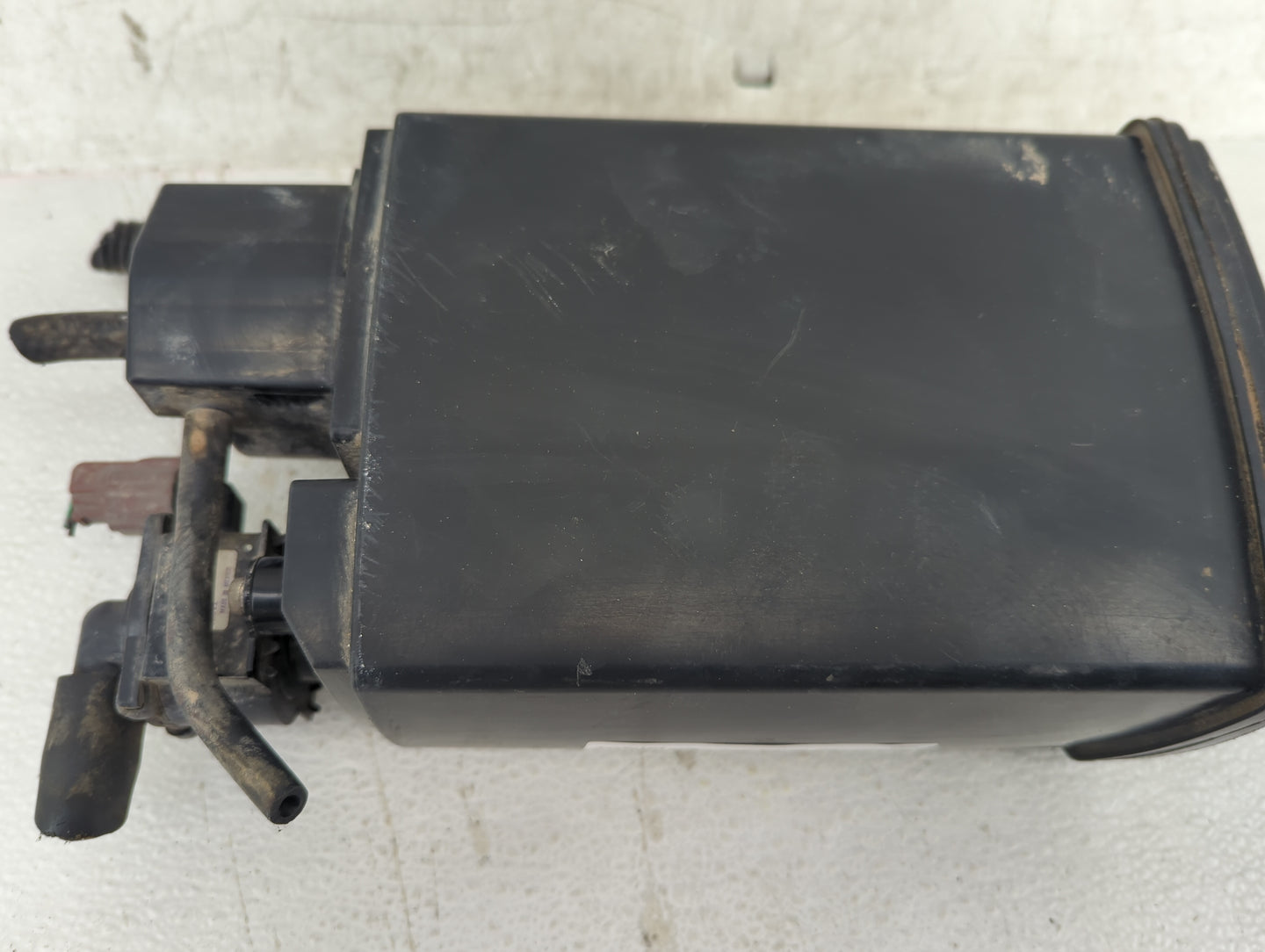 2000 Honda Accord Fuel Vapor Charcoal Canister - Oemusedautoparts1.com
