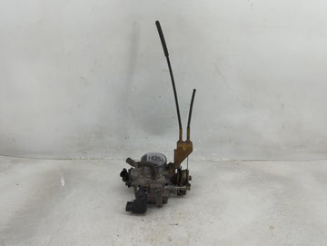2000-2002 Honda Accord Throttle Body Fits Fits 2000 2001 2002 OEM Used Auto Parts