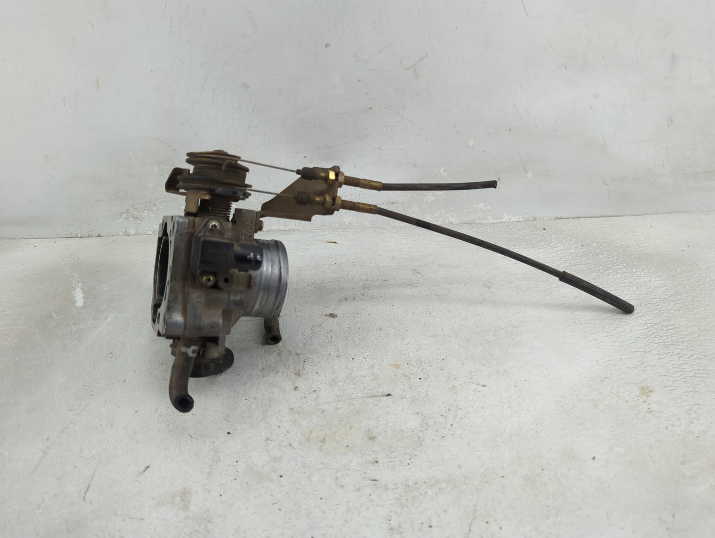 2000-2002 Honda Accord Throttle Body Fits Fits 2000 2001 2002 OEM Used Auto Parts - Oemusedautoparts1.com