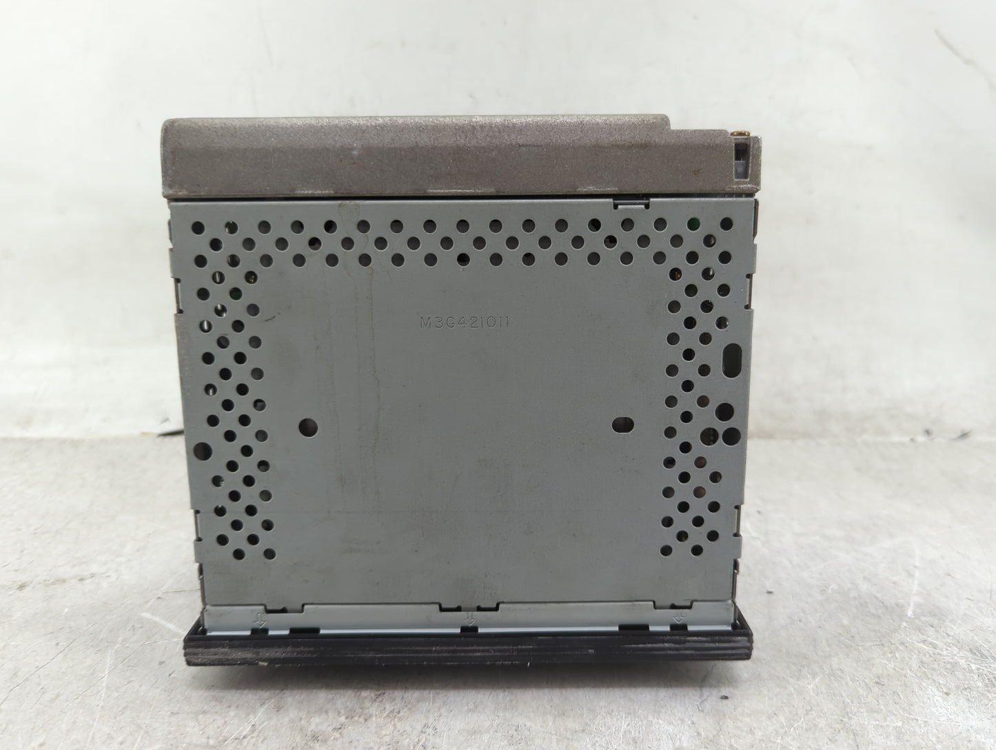1998-2000 Honda Accord Radio AM FM Cd Player Receiver Replacement P/N:39100-S84-A210 CQ-JH1810Z Fits Fits 1998 1999 2000 OEM