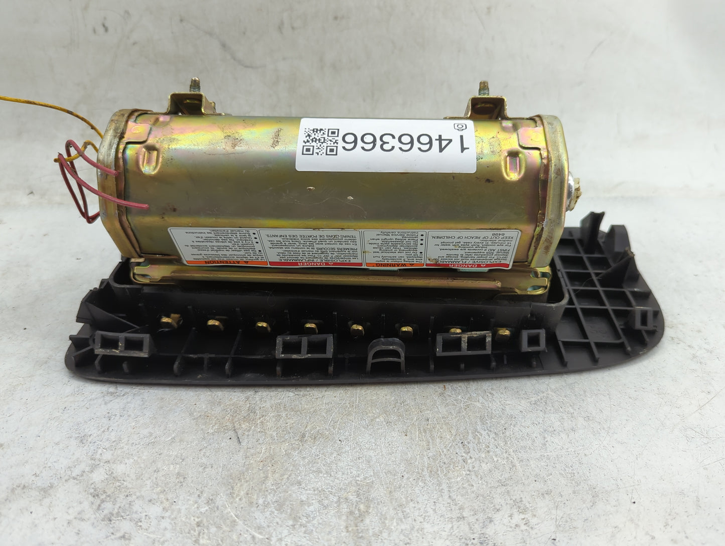 2000 Honda Accord Air Bag Driver Left Knee Oem 1466366 - Oemusedautoparts1.com