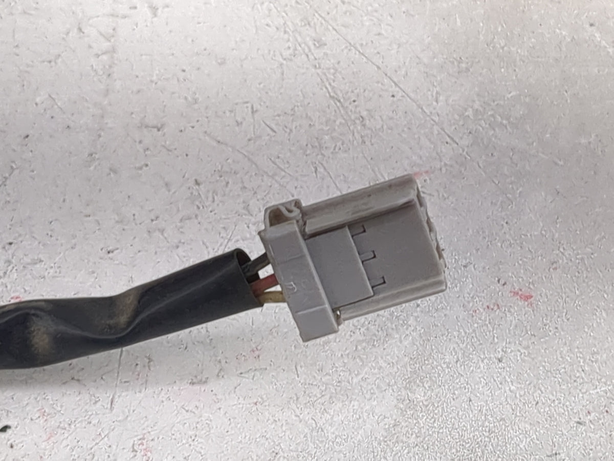 1999-2002 Honda Accord Passenger Side View Mirror - Right Door Mirror OEM Used - Oemusedautoparts1.com