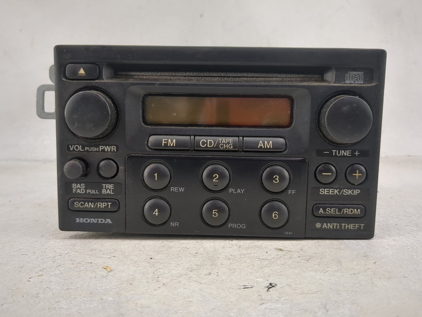 1998-2000 Honda Accord Radio AM FM Cd Player Receiver Replacement P/N:39100-S84-A210 Fits Fits 1998 1999 2000 OEM Used Auto 