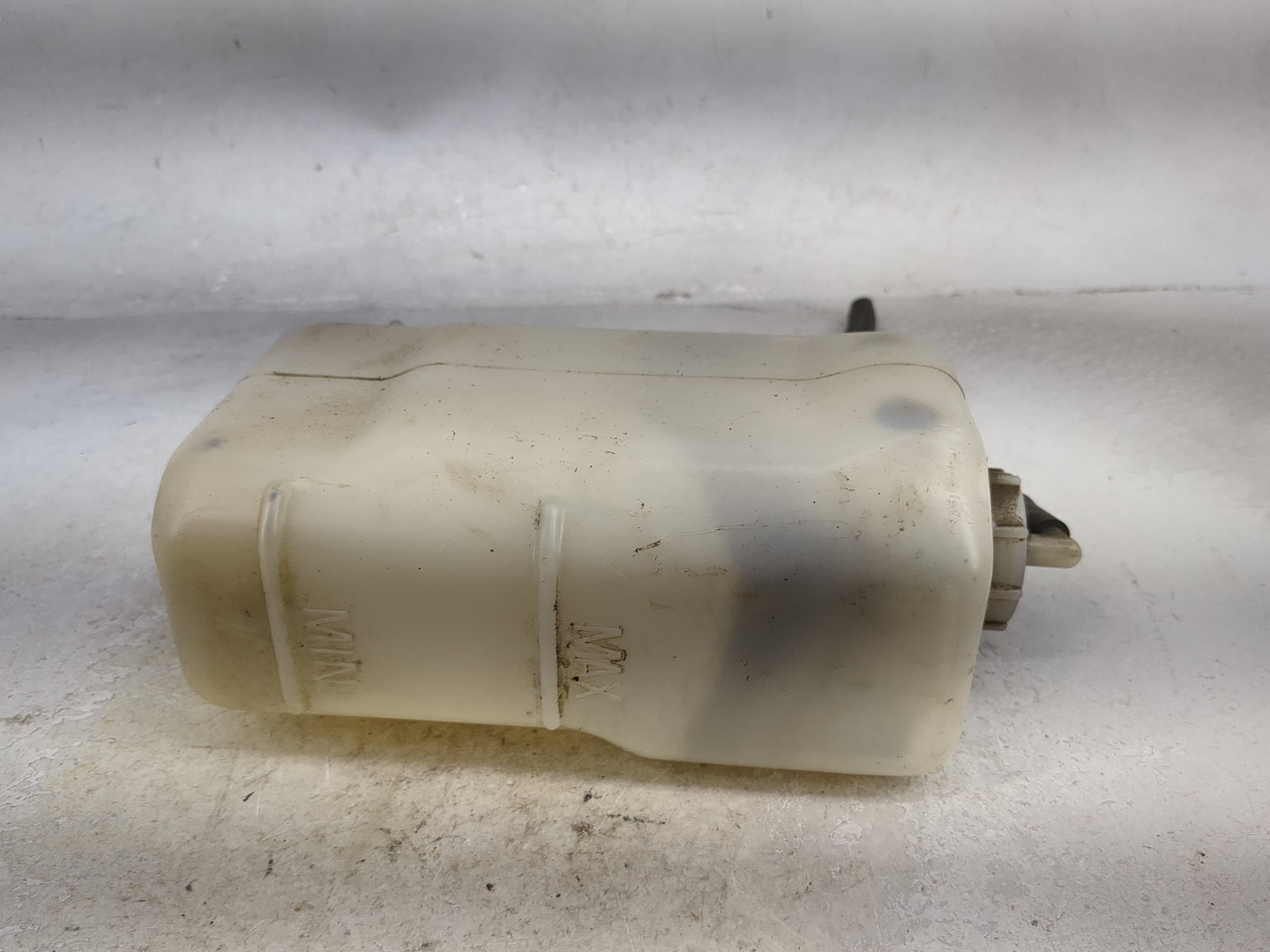 1998-2002 Honda Accord Radiator Coolant Overflow Expansion Tank Bottle 1494374 - Oemusedautoparts1.com