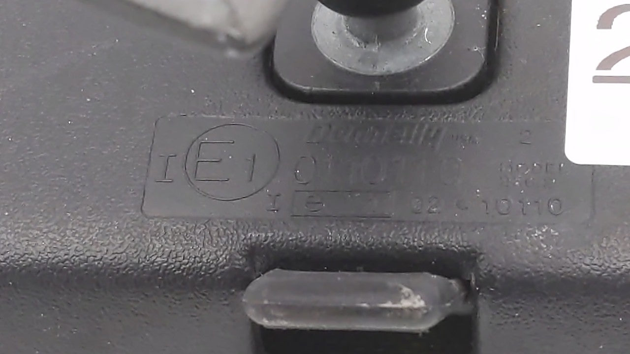 1998-2002 Honda Accord Interior Rear View Mirror Replacement OEM P/N:0110110 E11015894 Fits OEM Used Auto Parts - Oemusedaut