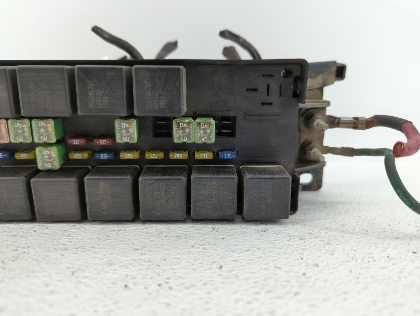 2000-2002 Honda Accord Fusebox Fuse Box Panel Relay Module P/N:23417D S84-A1 Fits Fits 2000 2001 2002 OEM Used Auto Parts - 