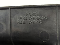 1998-2000 Honda Accord Tail Light Assembly Passenger Right OEM P/N:2VA 938 864 Fits Fits 1998 1999 2000 OEM Used Auto Parts 