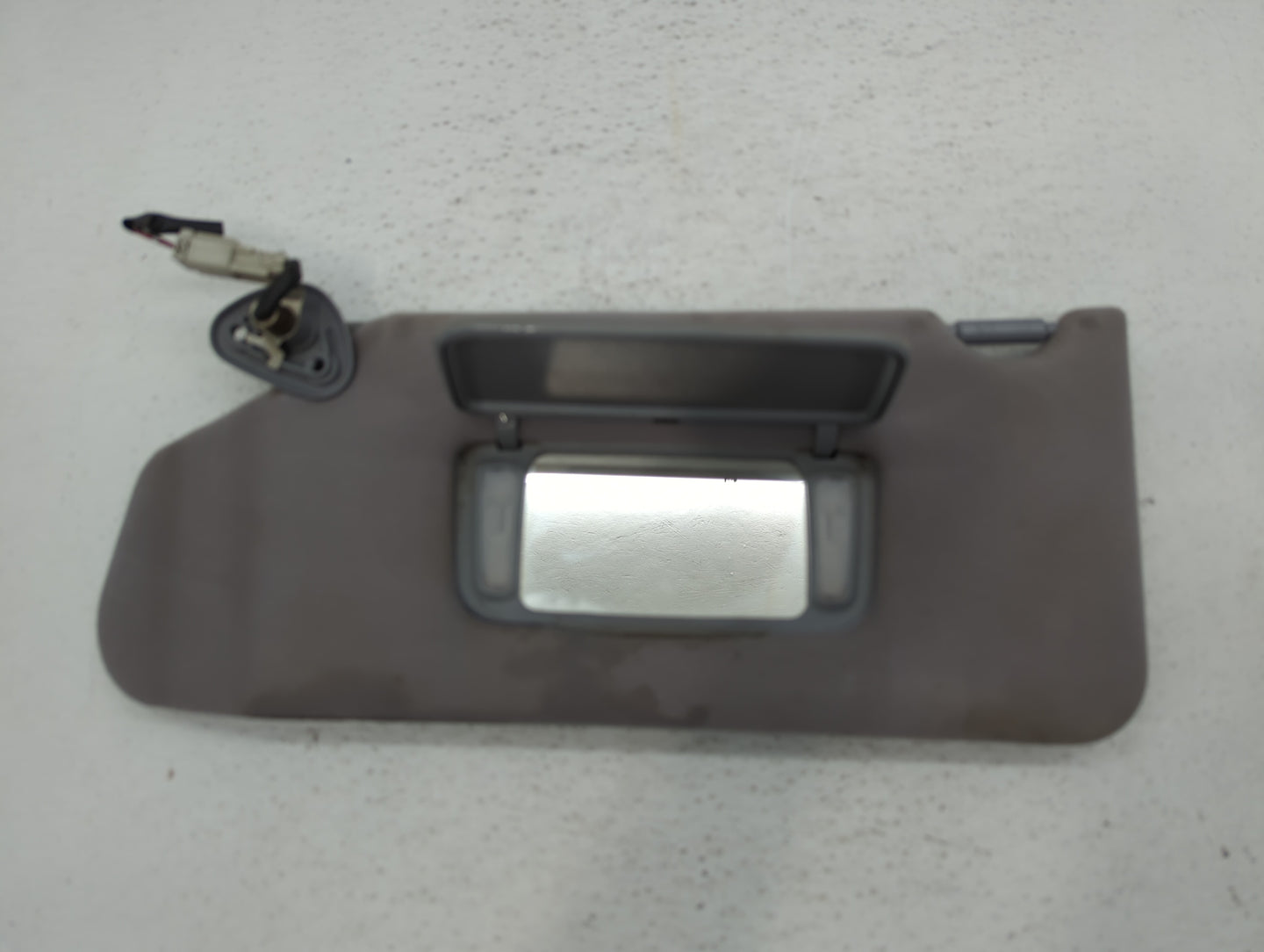 1998-2002 Honda Accord Sun Visor Shade Replacement Driver Left Mirror Fits Fits 1998 1999 2000 2001 2002 OEM Used Auto Parts