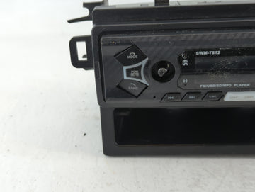 1998-2000 Honda Accord Radio AM FM Cd Player Receiver Replacement P/N:BKP-7898 Fits Fits 1998 1999 2000 OEM Used Auto Parts