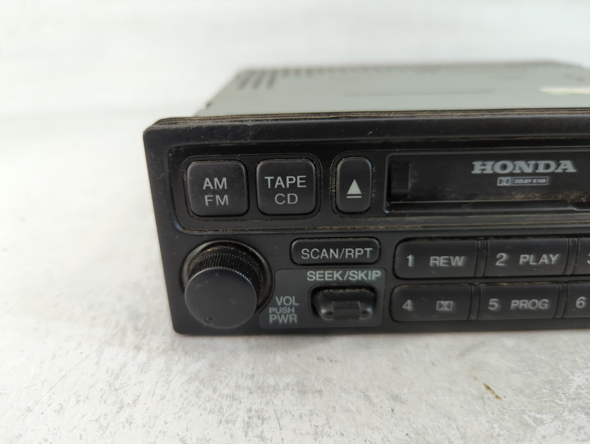 1998-2002 Honda Accord Am Fm Cd Player Radio Receiver 764454 - Oemusedautoparts1.com