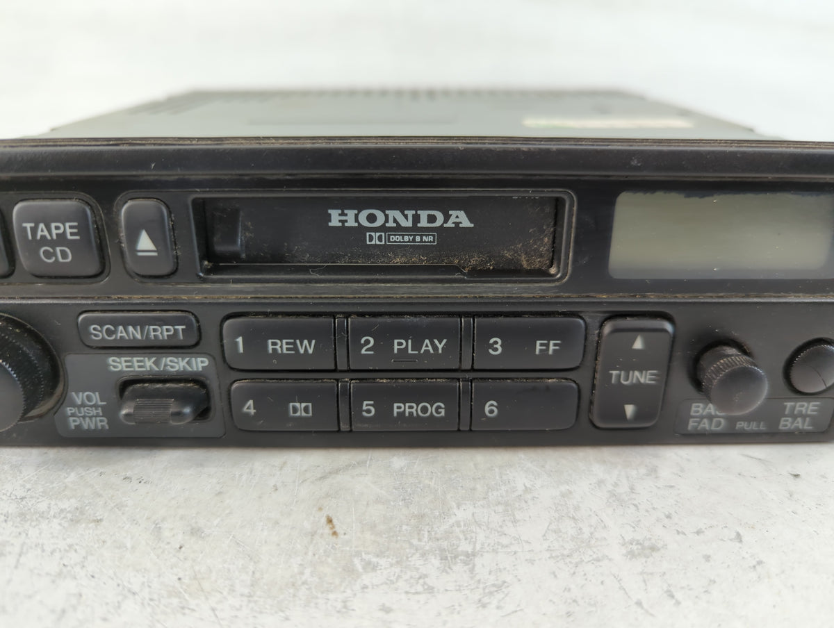 1998-2002 Honda Accord Am Fm Cd Player Radio Receiver 764454 - Oemusedautoparts1.com