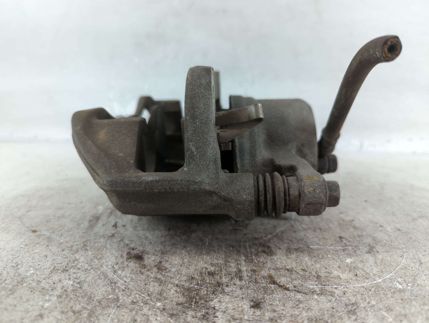 1998-2002 Honda Accord Rear Driver Left Brake Caliper - Oemusedautoparts1.com