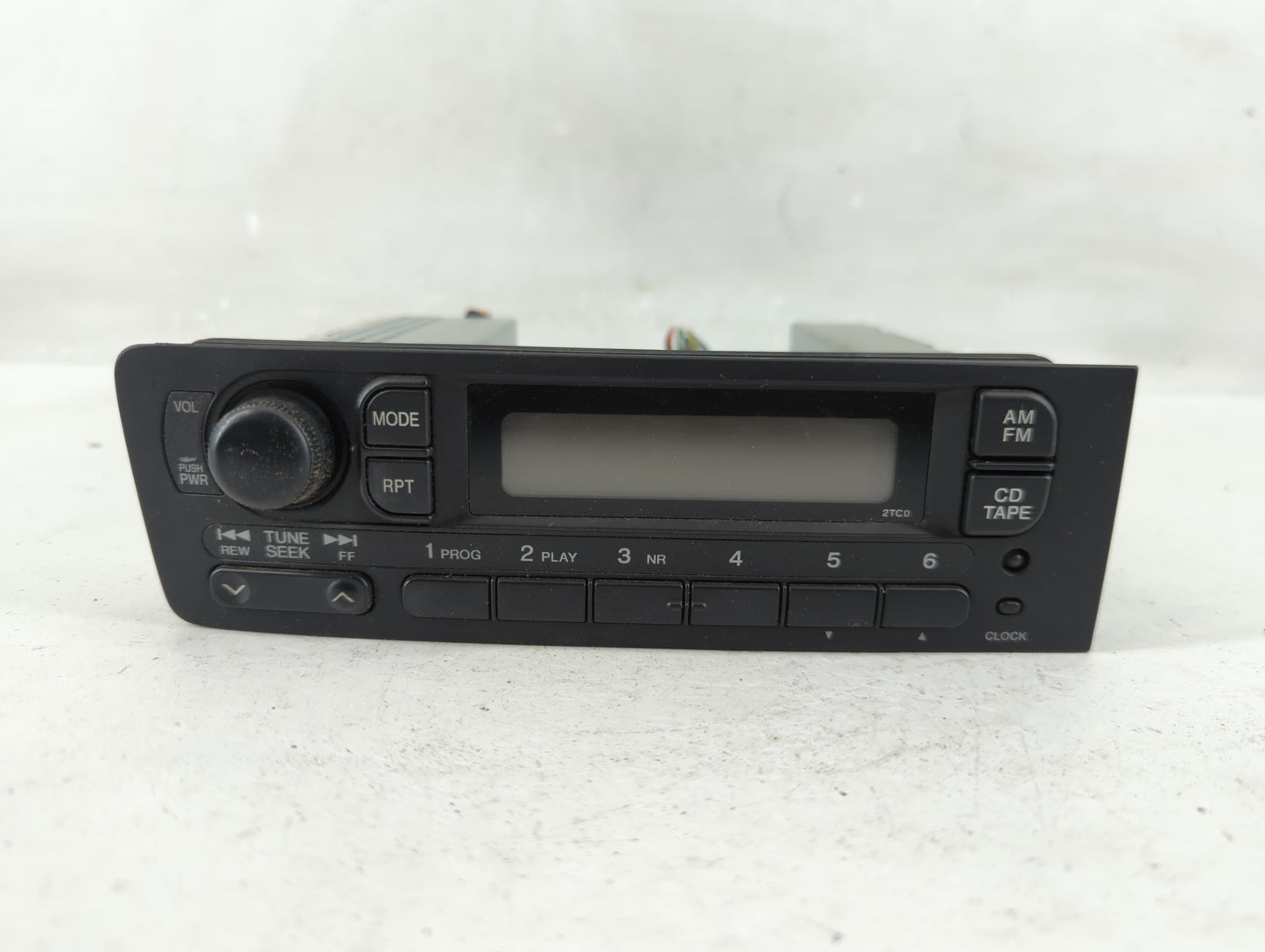 2000 Honda Civic Radio AM FM Cd Player Receiver Replacement P/N:39110-S01-A010-M1 Fits OEM Used Auto Parts - Oemusedautopart