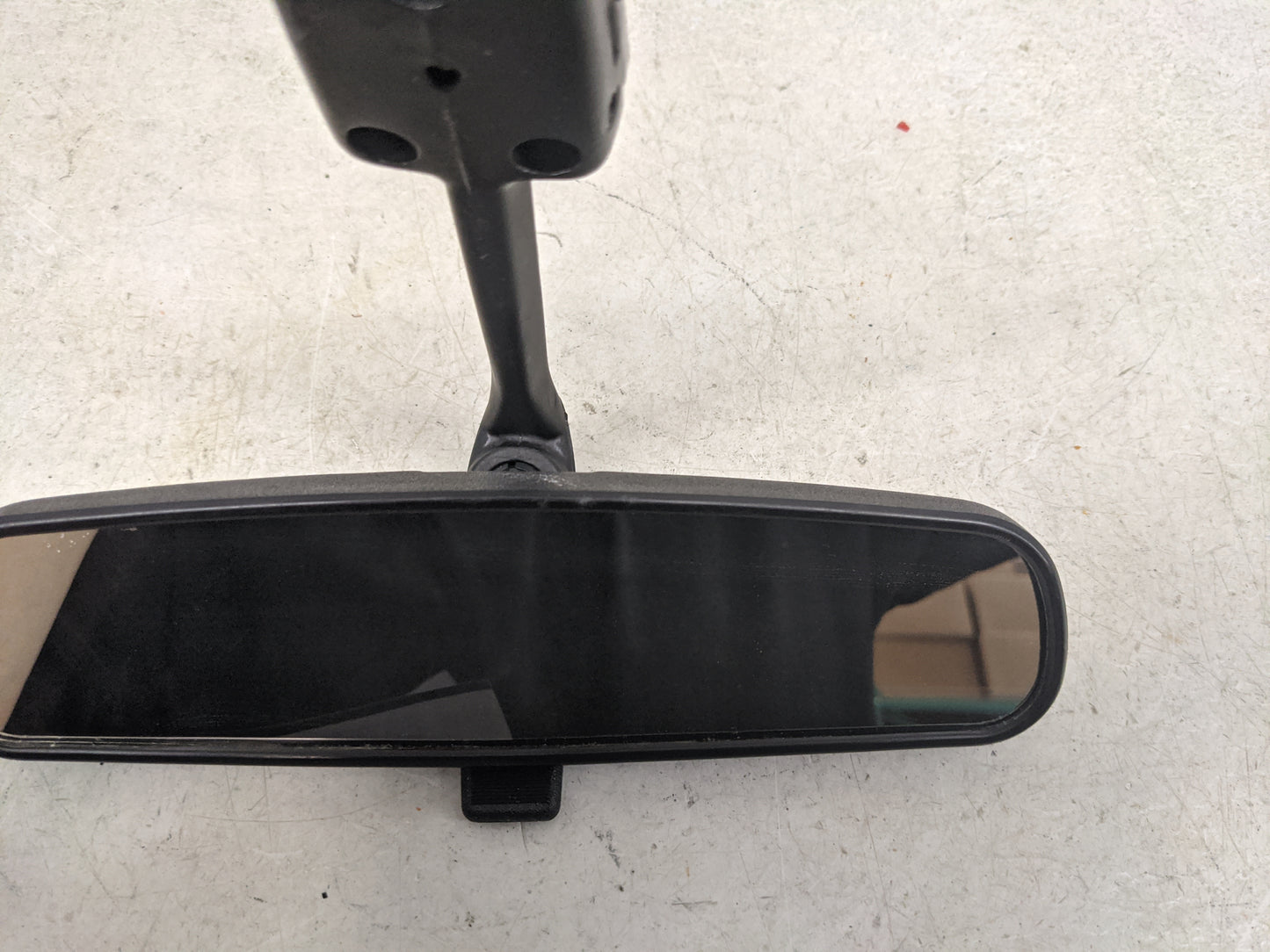 2000 Honda Civic Interior Rear View Mirror Replacement OEM P/N:E8011681 240 Fits OEM Used Auto Parts - Oemusedautoparts1.com