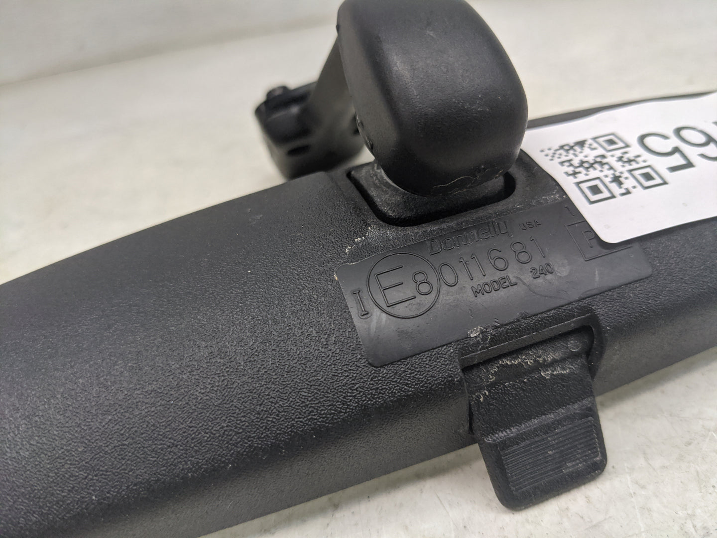 2000 Honda Civic Interior Rear View Mirror Replacement OEM P/N:E8011681 240 Fits OEM Used Auto Parts - Oemusedautoparts1.com