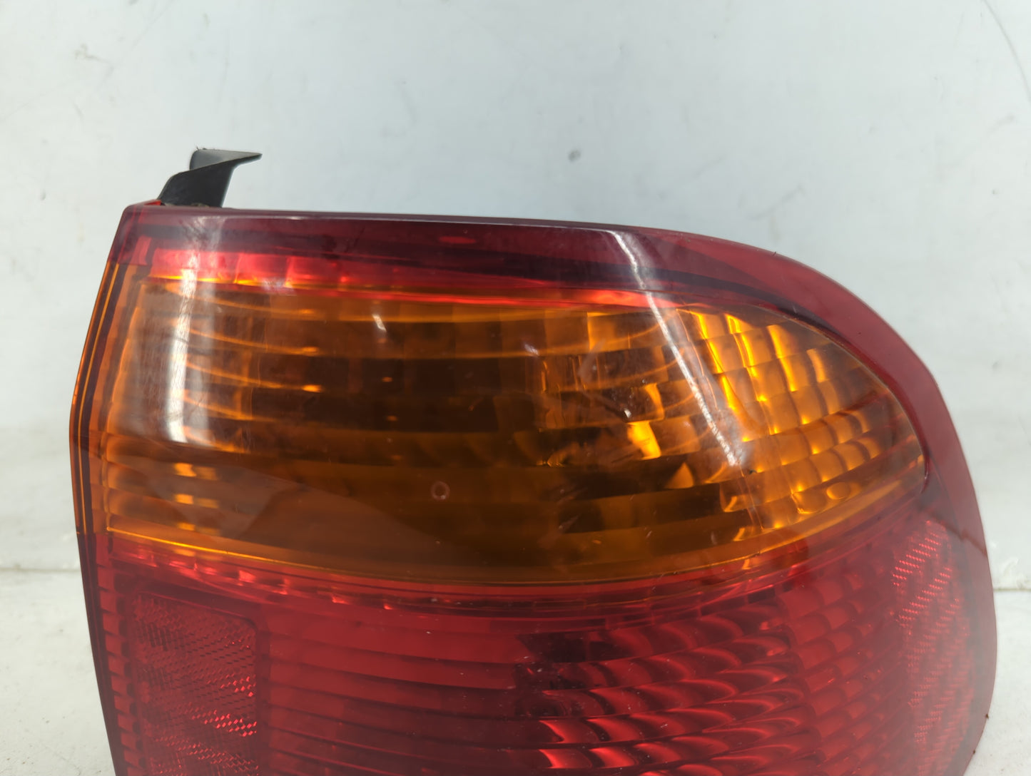 1999-2000 Honda Civic Tail Light Assembly Passenger Right OEM P/N:7443 21/5W Fits Fits 1999 2000 OEM Used Auto Parts - Oemus